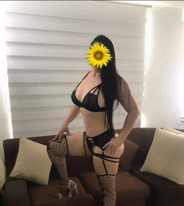 Lia 705.702.1492 is Female Escorts. | Barrie | Ontario | Canada | scarletamour.com 