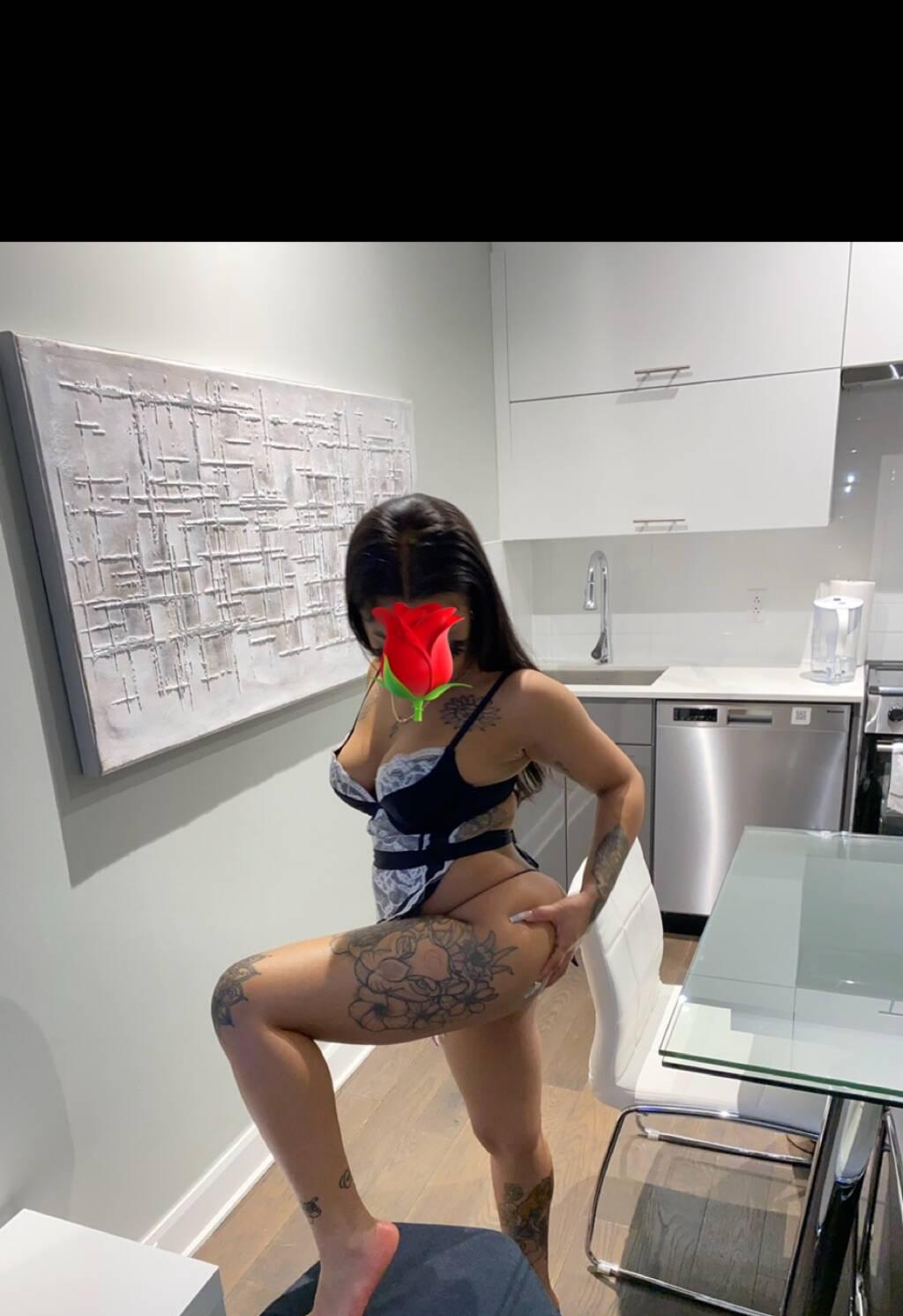 Nylah is Female Escorts. | windsor | Ontario | Canada | scarletamour.com 