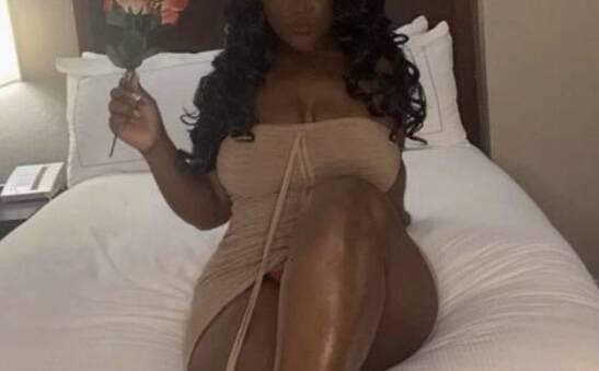 Nina is Female Escorts. | Hamilton | Ontario | Canada | scarletamour.com 