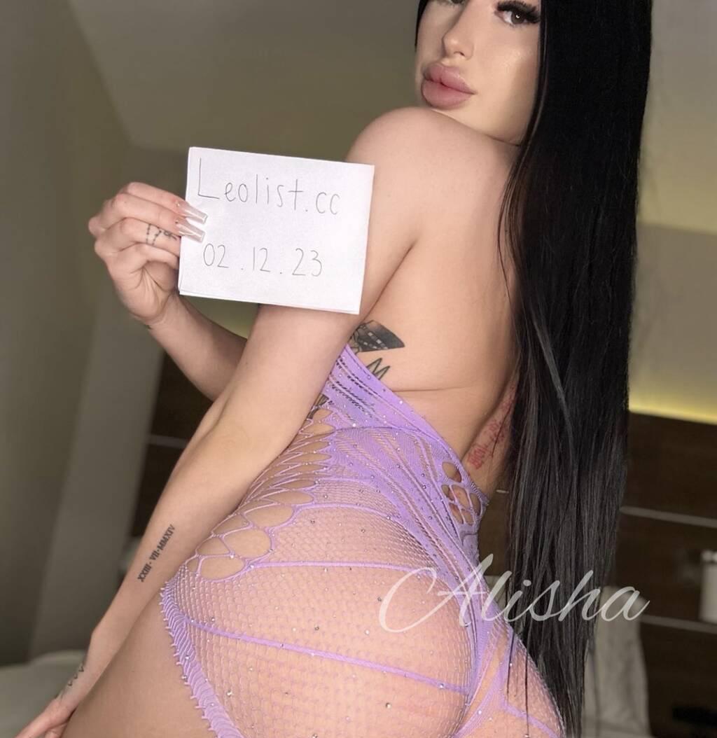 Alisha is Female Escorts. | Kelowna | British Columbia | Canada | scarletamour.com 