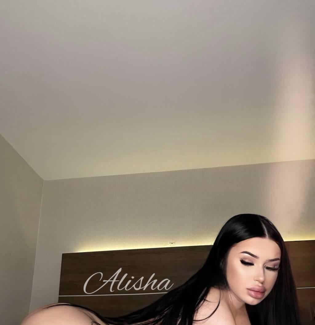 Alisha is Female Escorts. | Kelowna | British Columbia | Canada | scarletamour.com 