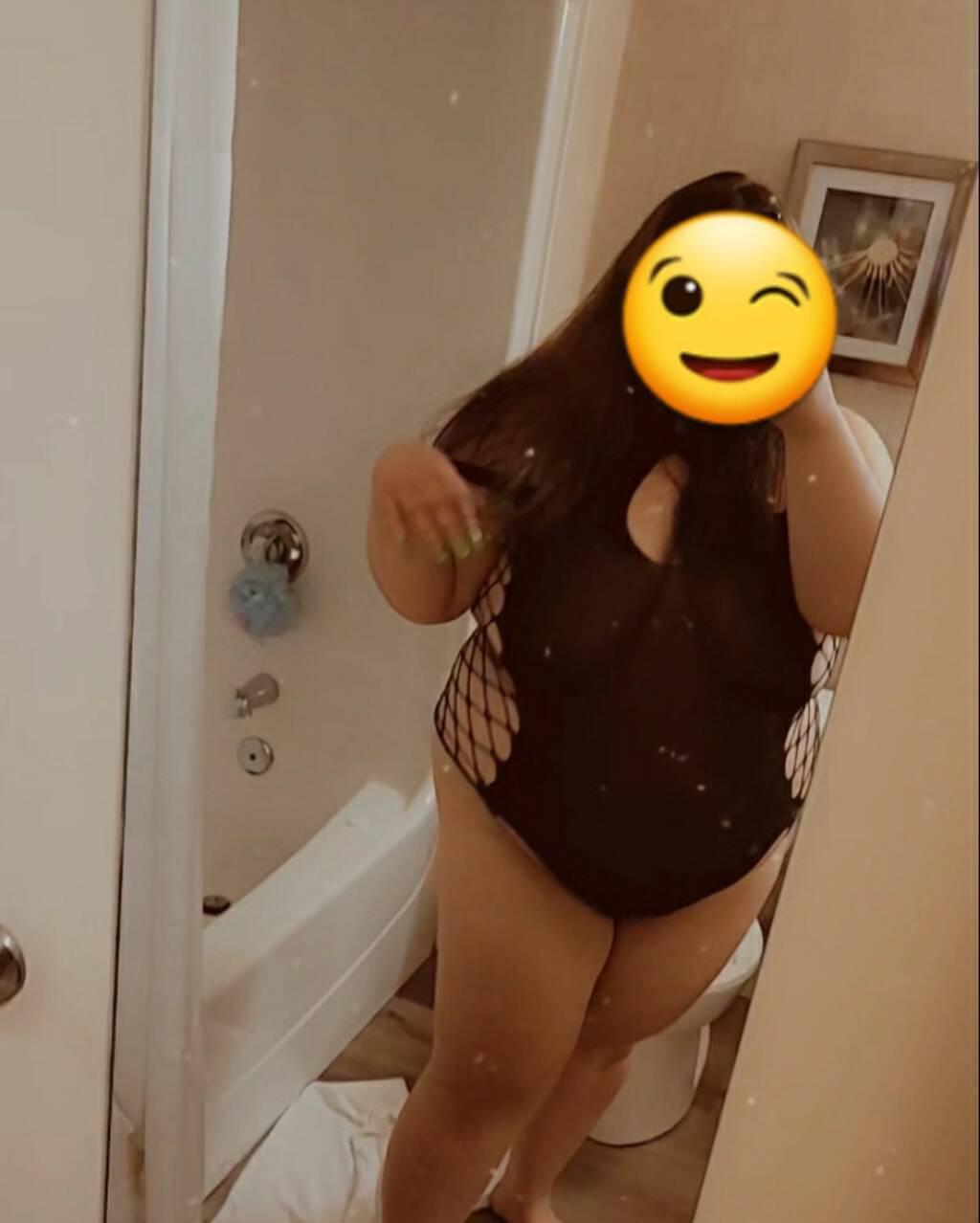 sophie is Female Escorts. | Moncton | New Brunswick | Canada | scarletamour.com 