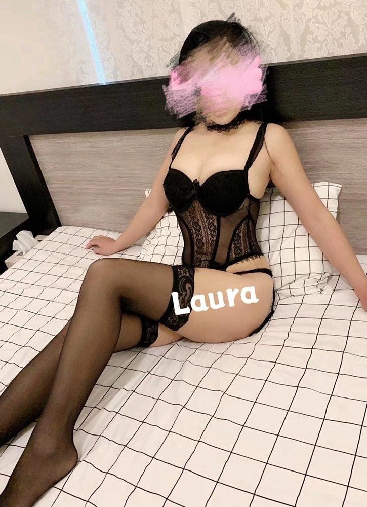 Laura is Female Escorts. | Adelaide | Australia | Australia | scarletamour.com 