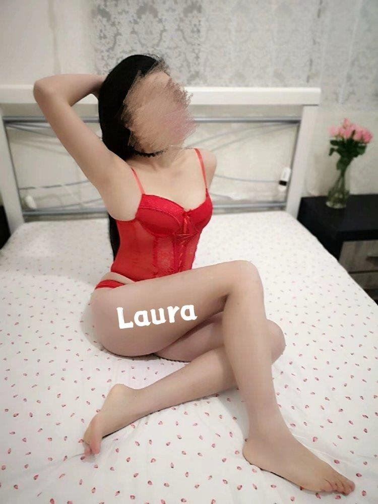 Laura is Female Escorts. | Adelaide | Australia | Australia | scarletamour.com 