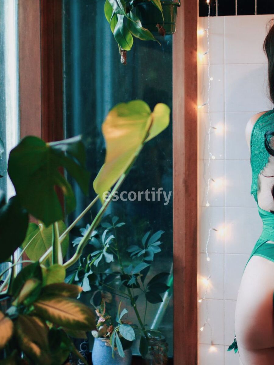 Lola is Female Escorts. | Wellington | New Zealand | New Zeland | scarletamour.com 