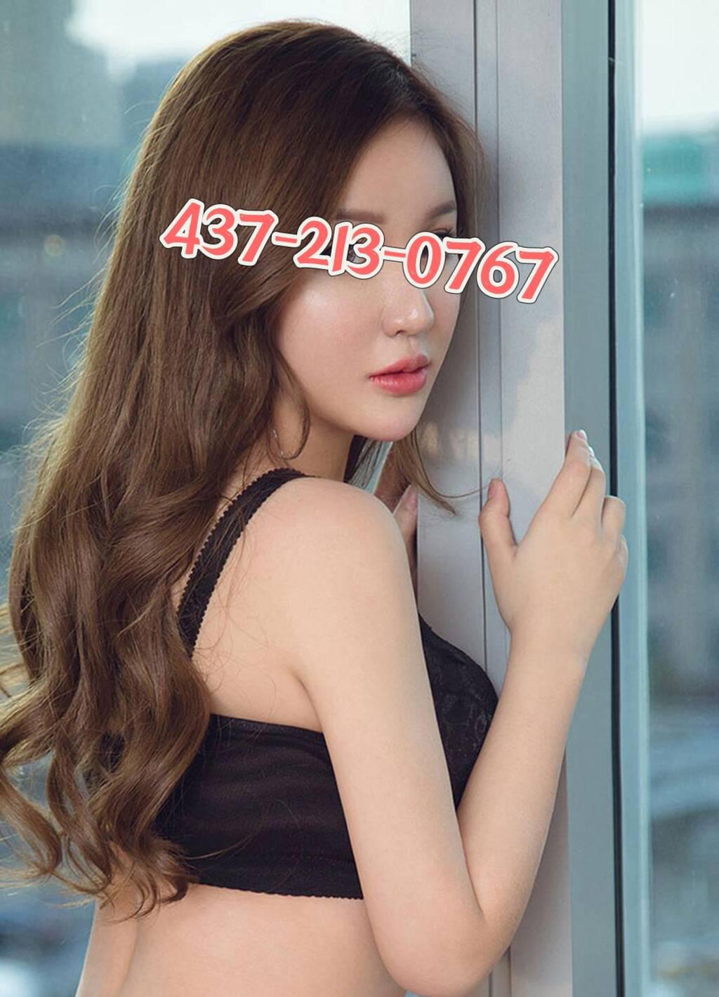 Jenny is Female Escorts. | Toronto | Ontario | Canada | scarletamour.com 