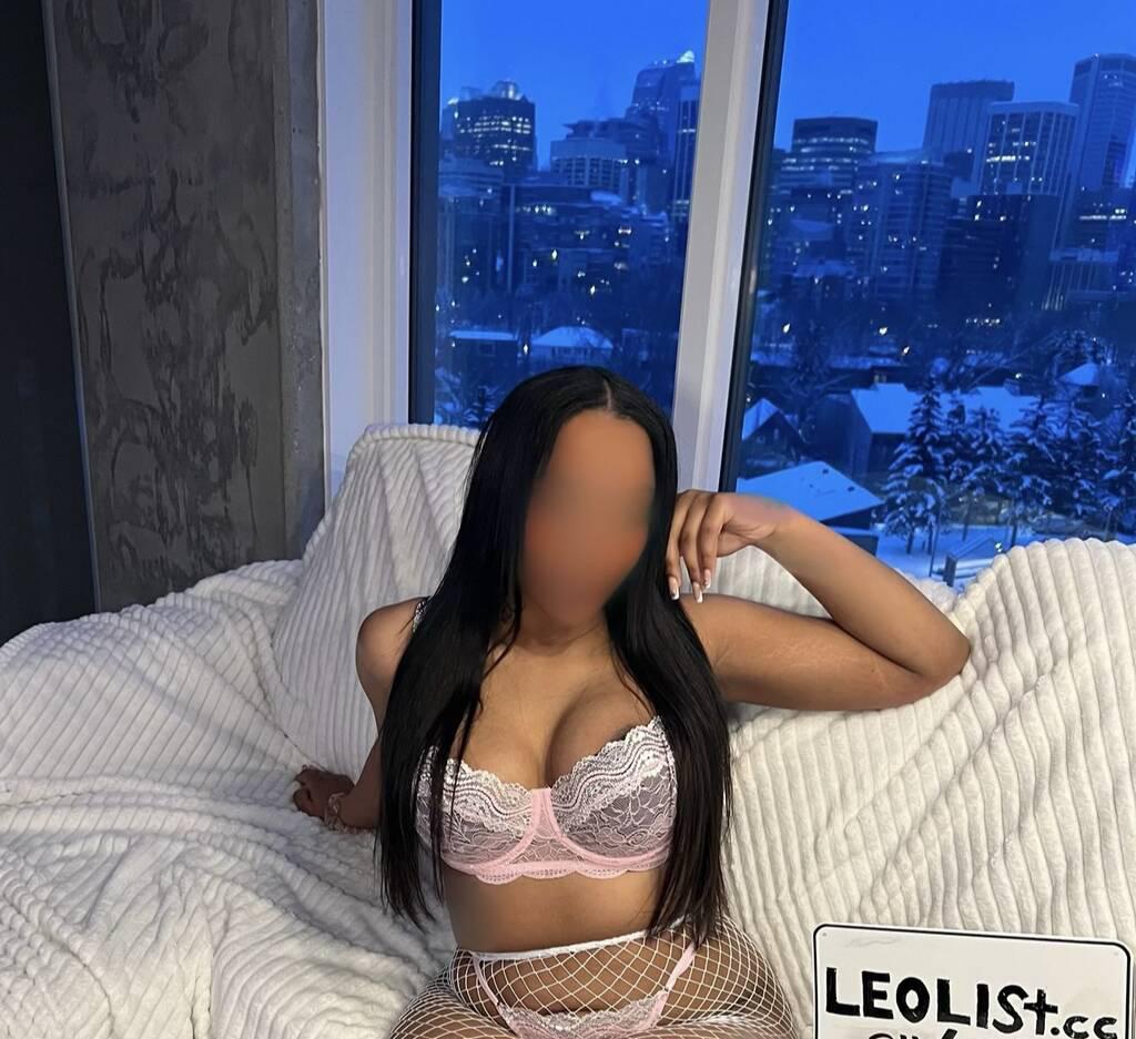 Book now  587.409.3478 is Female Escorts. | Calgary | Alberta | Canada | scarletamour.com 