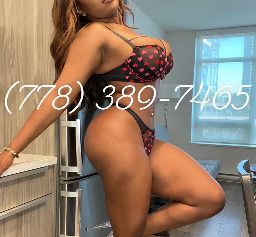 Colleen is Female Escorts. | Niagara | Ontario | Canada | scarletamour.com 