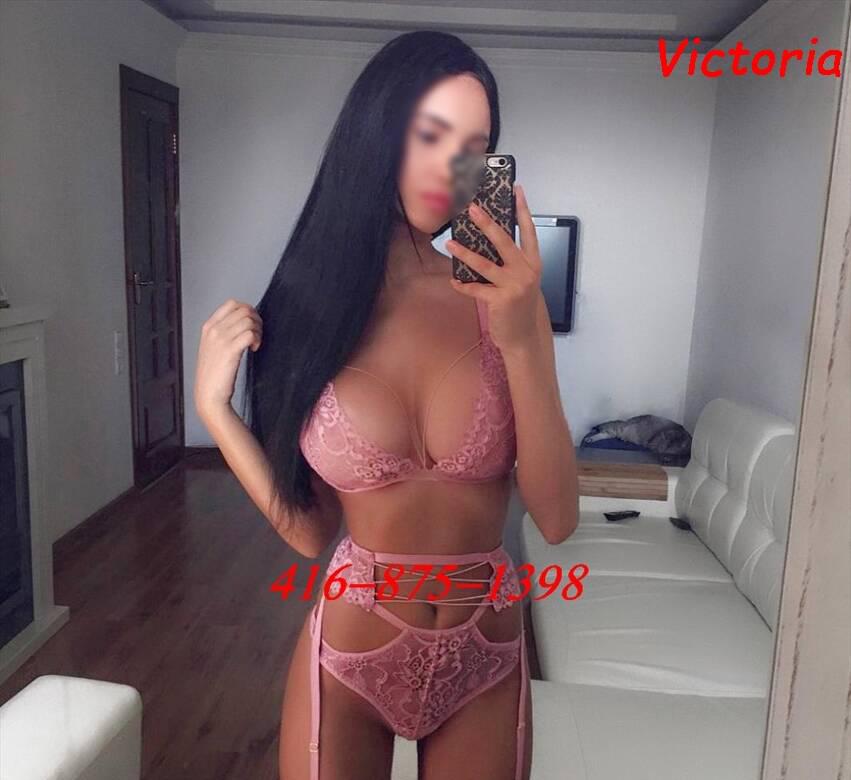 Victoria is Female Escorts. | Toronto | Ontario | Canada | scarletamour.com 