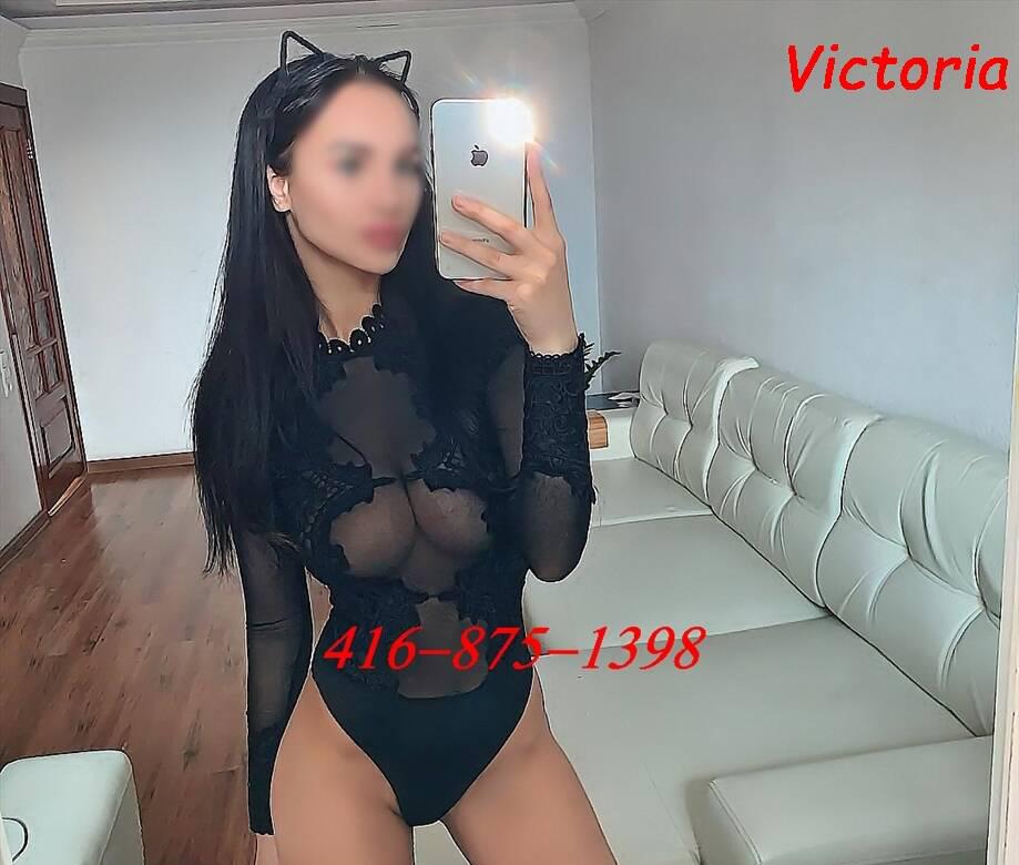 Victoria is Female Escorts. | Toronto | Ontario | Canada | scarletamour.com 