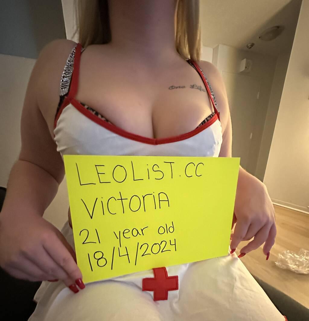 Victoria is Female Escorts. | windsor | Ontario | Canada | scarletamour.com 