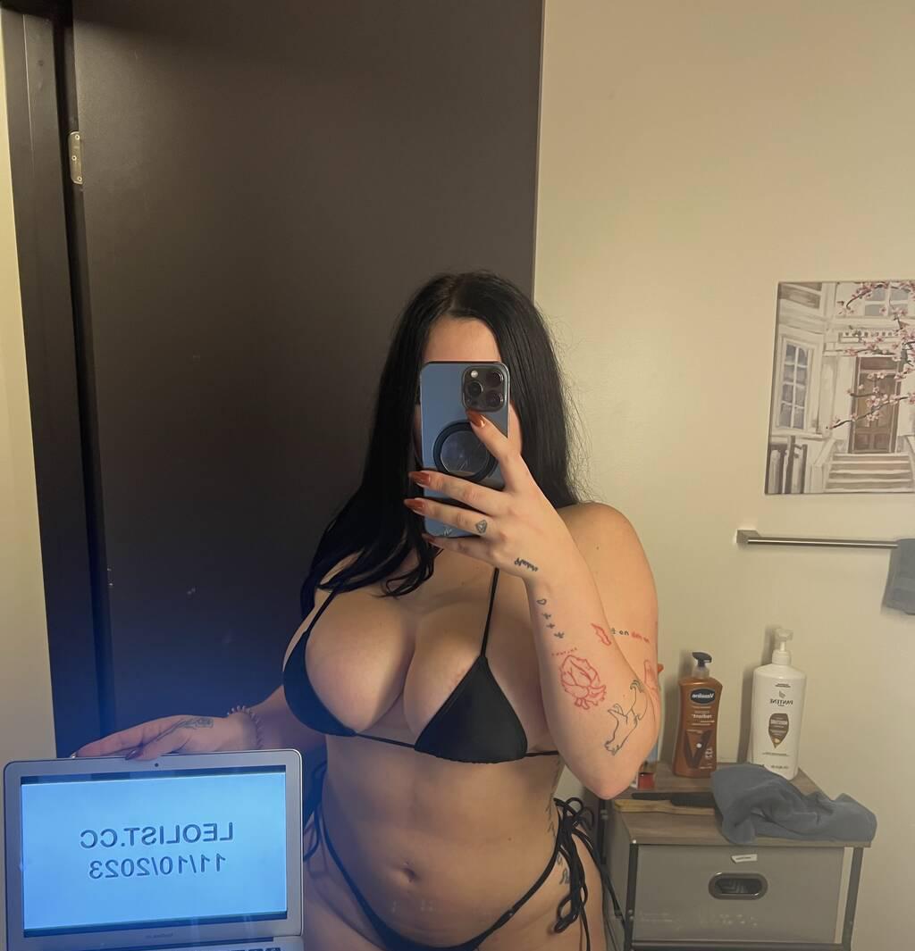 cherry is Female Escorts. | Hamilton | Ontario | Canada | scarletamour.com 