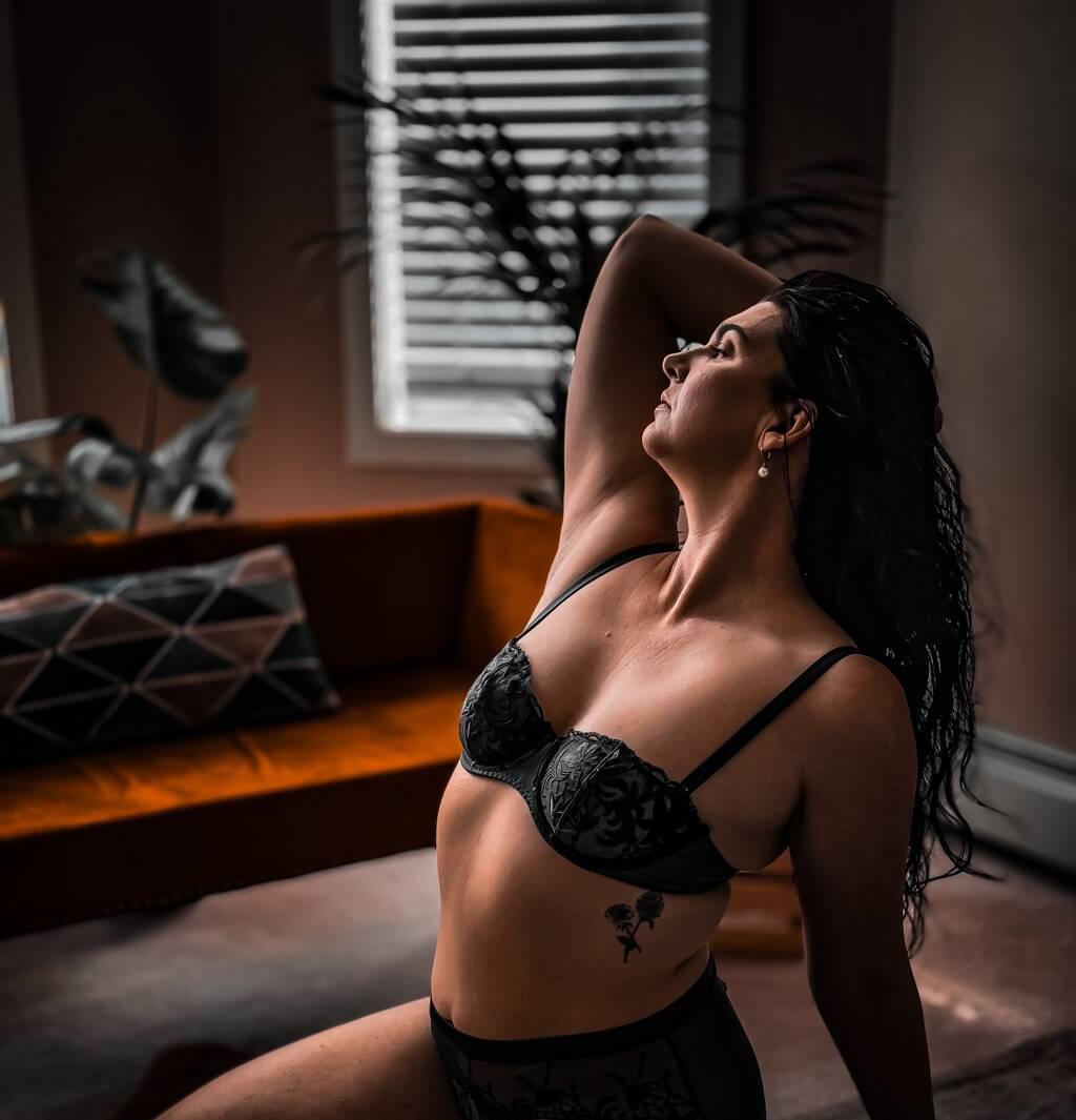 Rae Sloane is Female Escorts. | Peace River Country | British Columbia | Canada | scarletamour.com 