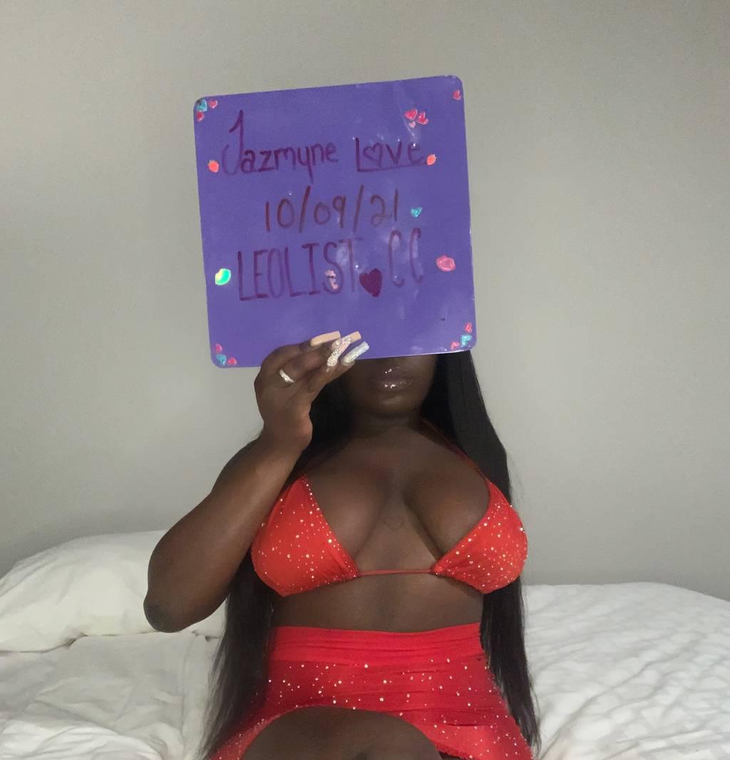 Jazmyne Love is Female Escorts. | Guelph | Ontario | Canada | scarletamour.com 