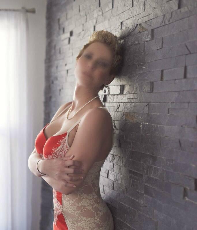 Ruby Rider is Female Escorts. | Calgary | Alberta | Canada | scarletamour.com 