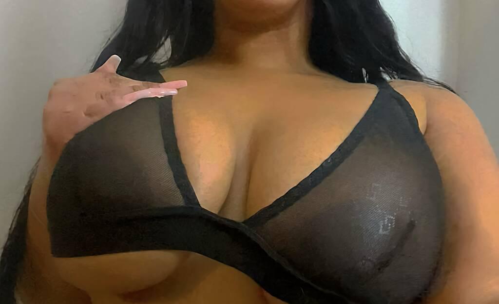 Twitter @Porshaabankss is Female Escorts. | Edmonton | Alberta | Canada | scarletamour.com 