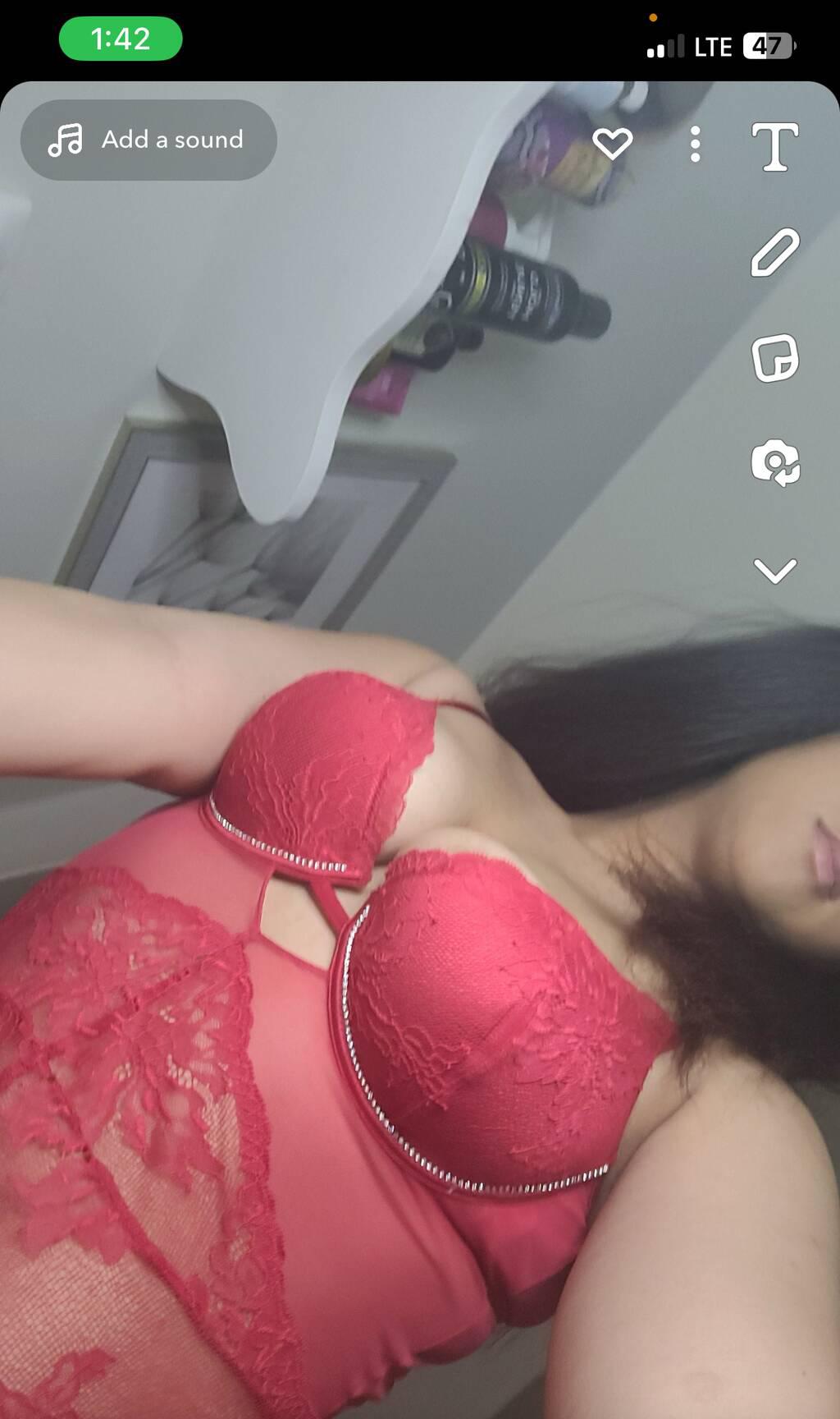 Sarra is Female Escorts. | Kitchener | Ontario | Canada | scarletamour.com 