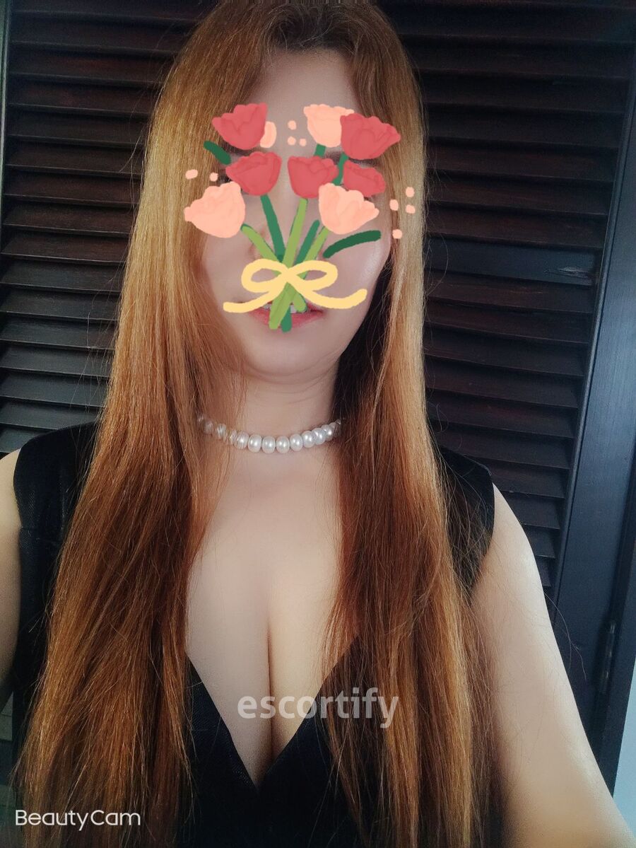 Sensual massage is Female Escorts. | Auckland | New Zealand | New Zeland | scarletamour.com 