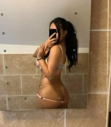 Tina is Female Escorts. | Wollongong | Australia | Australia | scarletamour.com 