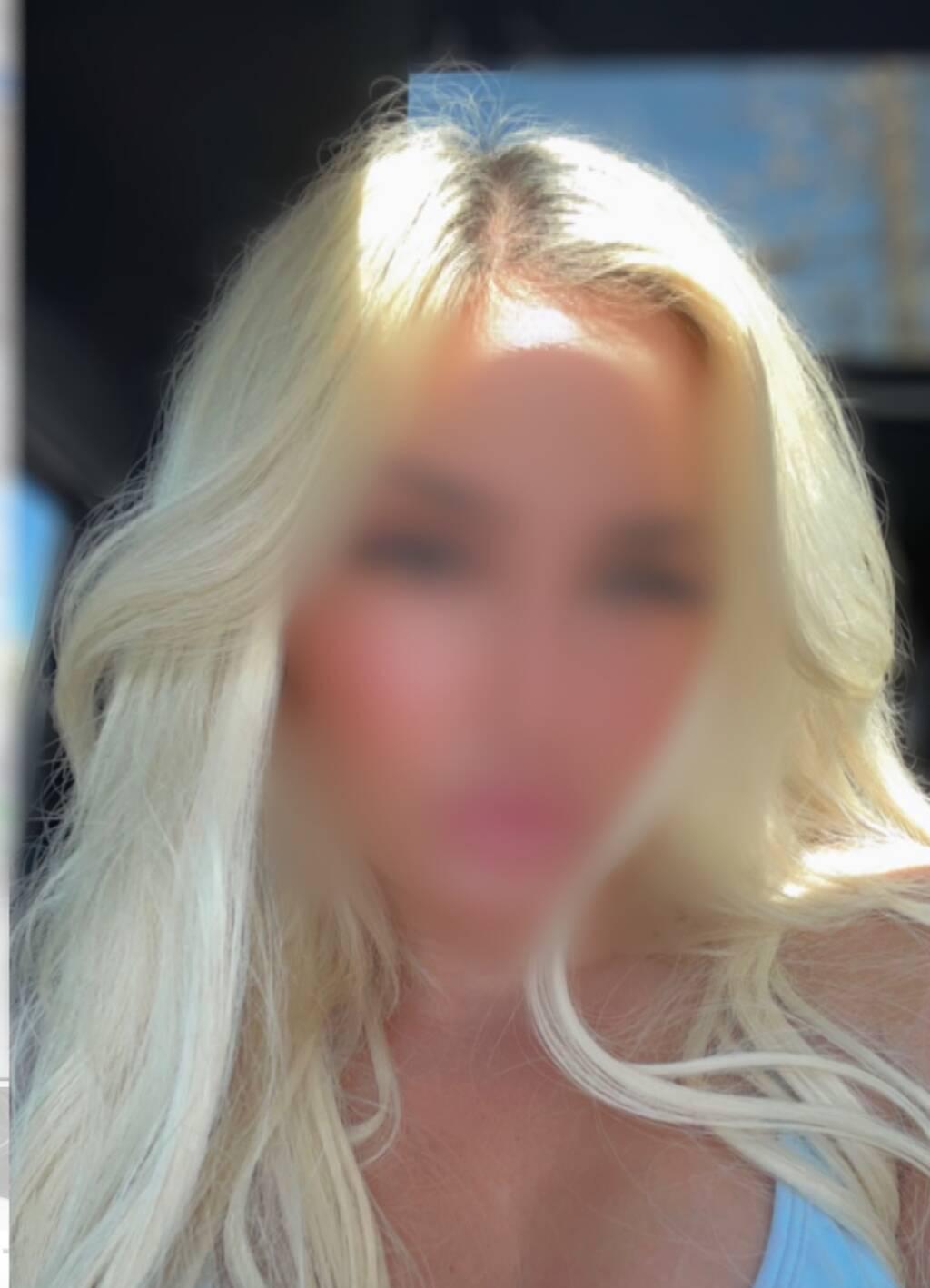 Nina is Female Escorts. | Quebec City | Quebec | Canada | scarletamour.com 