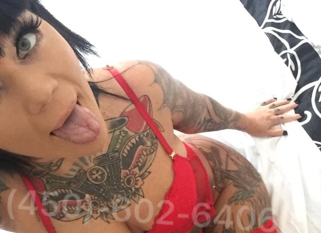 REAL INKED GIRL is Female Escorts. | Quebec City | Quebec | Canada | scarletamour.com 