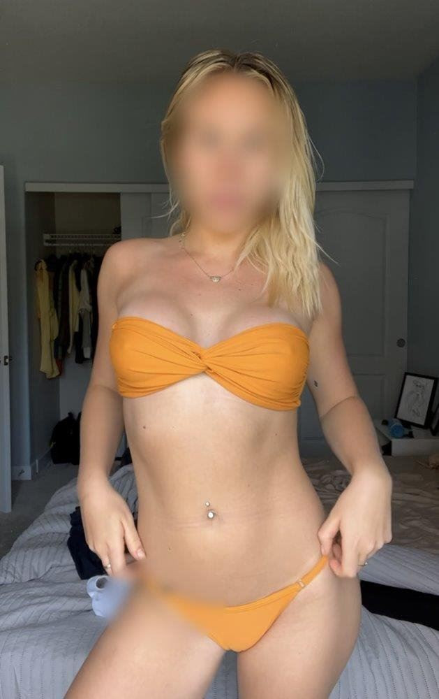 Alexisbadgal is Female Escorts. | Sydney | Australia | Australia | scarletamour.com 