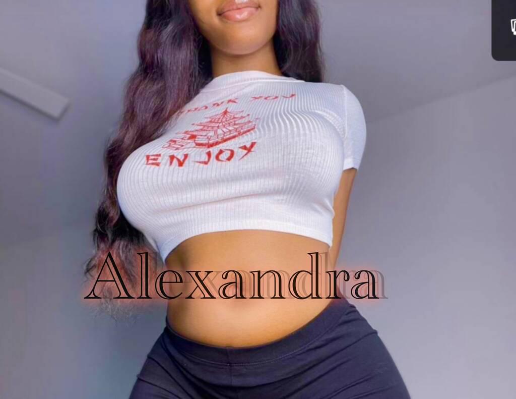 Alexandra is Female Escorts. | Guelph | Ontario | Canada | scarletamour.com 