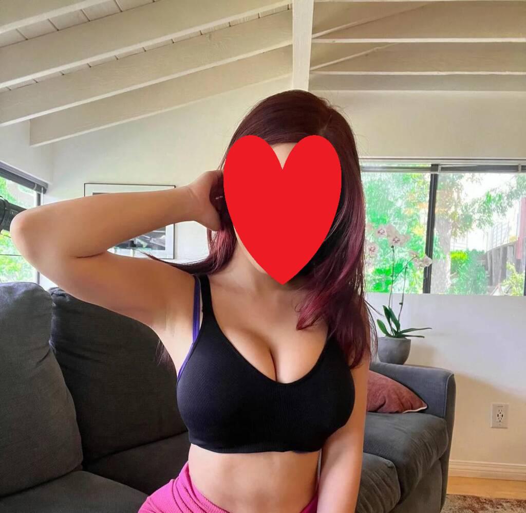 Vivi, Erica is Female Escorts. | Calgary | Alberta | Canada | scarletamour.com 