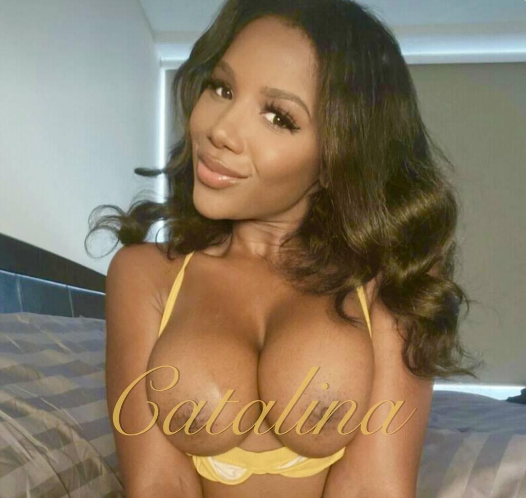 Catalina is Female Escorts. | Guelph | Ontario | Canada | scarletamour.com 