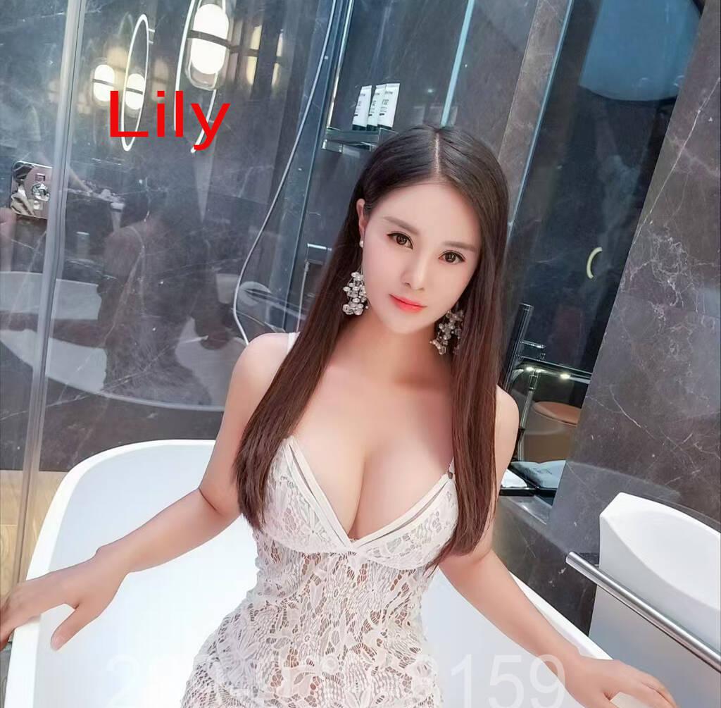 LILY289-939-8159 is Female Escorts. | Vancouver | British Columbia | Canada | scarletamour.com 