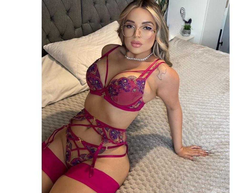  is Female Escorts. | Manchester | United Kingdom | United Kingdom | scarletamour.com 