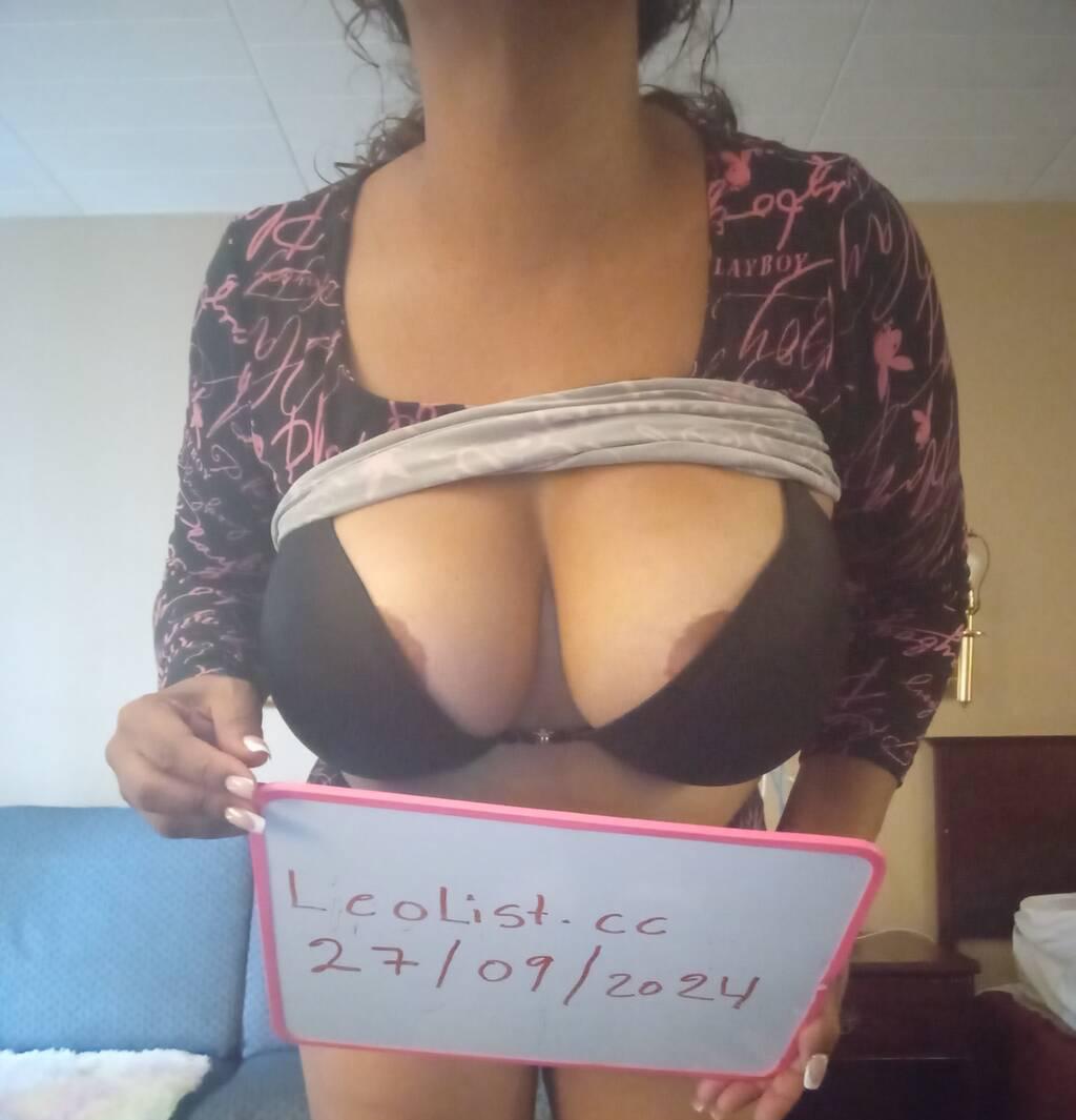 Sabrina is Female Escorts. | Barrie | Ontario | Canada | scarletamour.com 