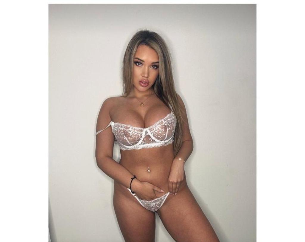  is Female Escorts. | Newcastle | United Kingdom | United Kingdom | scarletamour.com 