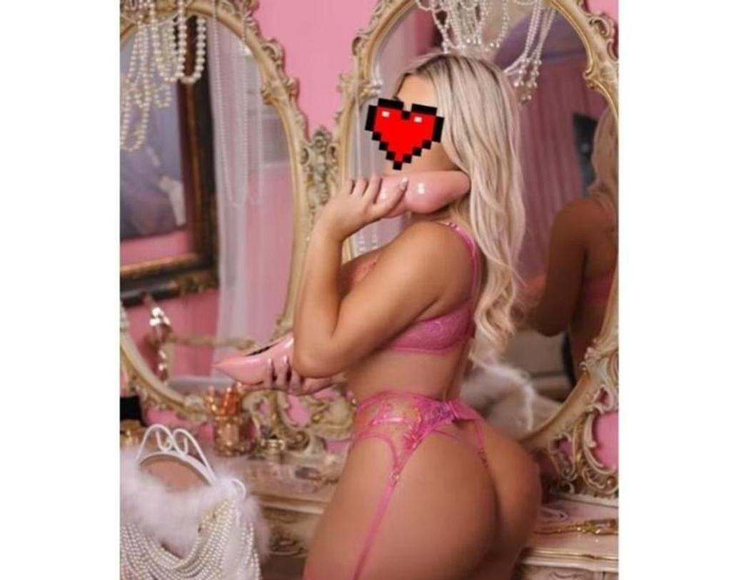  is Female Escorts. | Belfast | United Kingdom | United Kingdom | scarletamour.com 