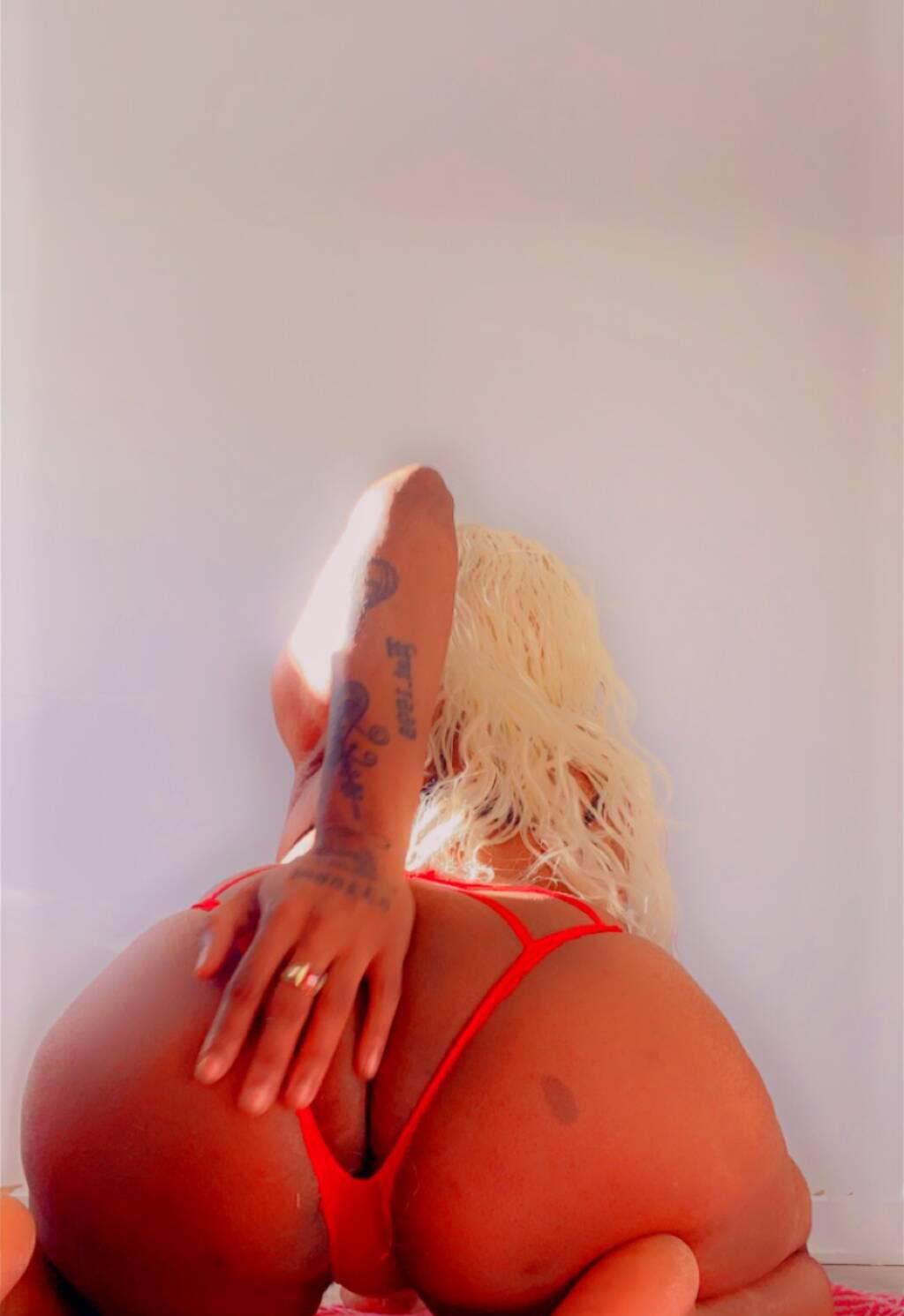 tia is Female Escorts. | Montreal | Quebec | Canada | scarletamour.com 