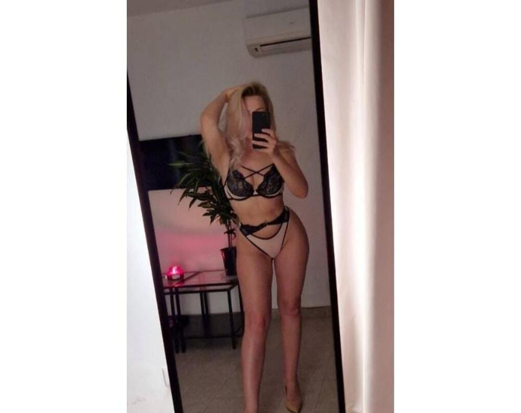  is Female Escorts. | Manchester | United Kingdom | United Kingdom | scarletamour.com 