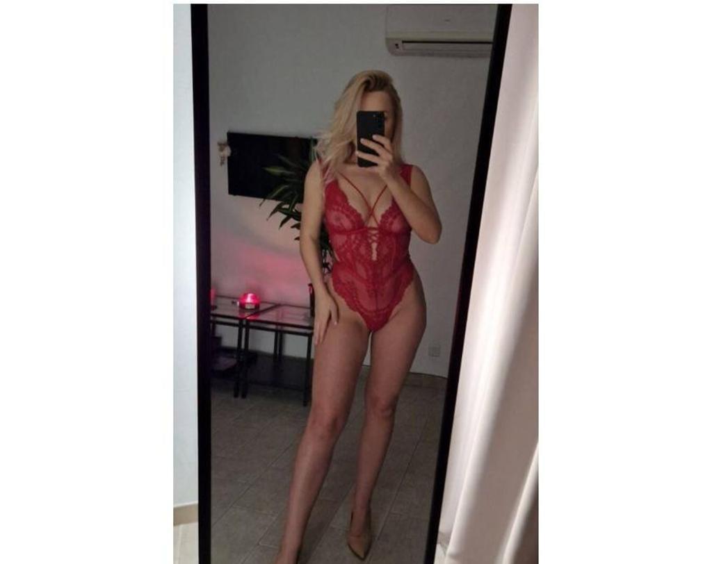  is Female Escorts. | Manchester | United Kingdom | United Kingdom | scarletamour.com 