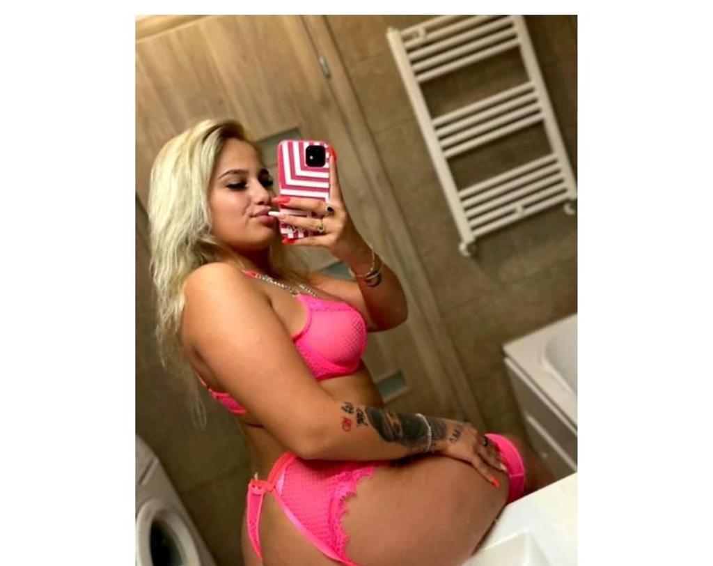  is Female Escorts. | Manchester | United Kingdom | United Kingdom | scarletamour.com 