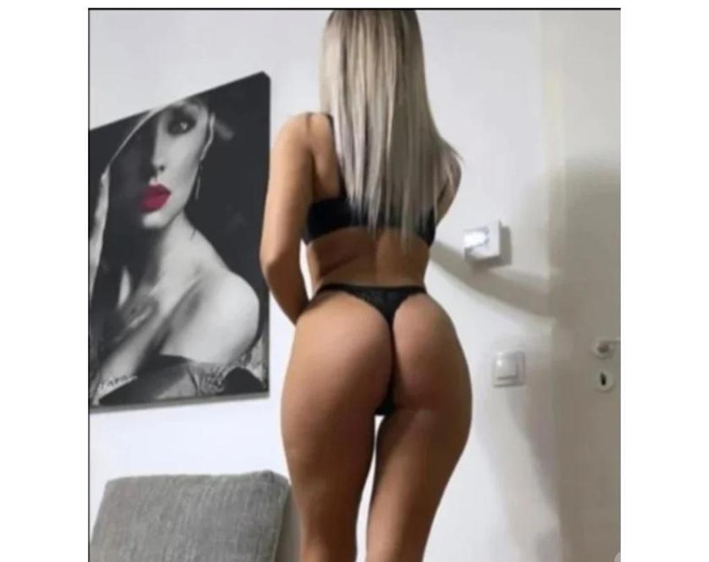  is Female Escorts. | Belfast | United Kingdom | United Kingdom | scarletamour.com 