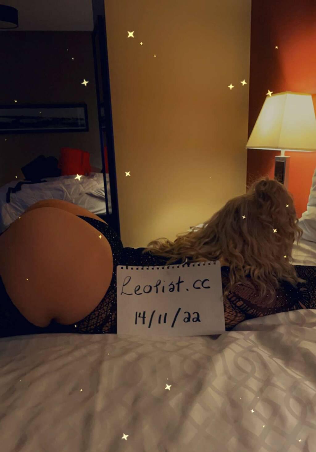 Neena is Female Escorts. | Regina | Saskatchewan | Canada | scarletamour.com 