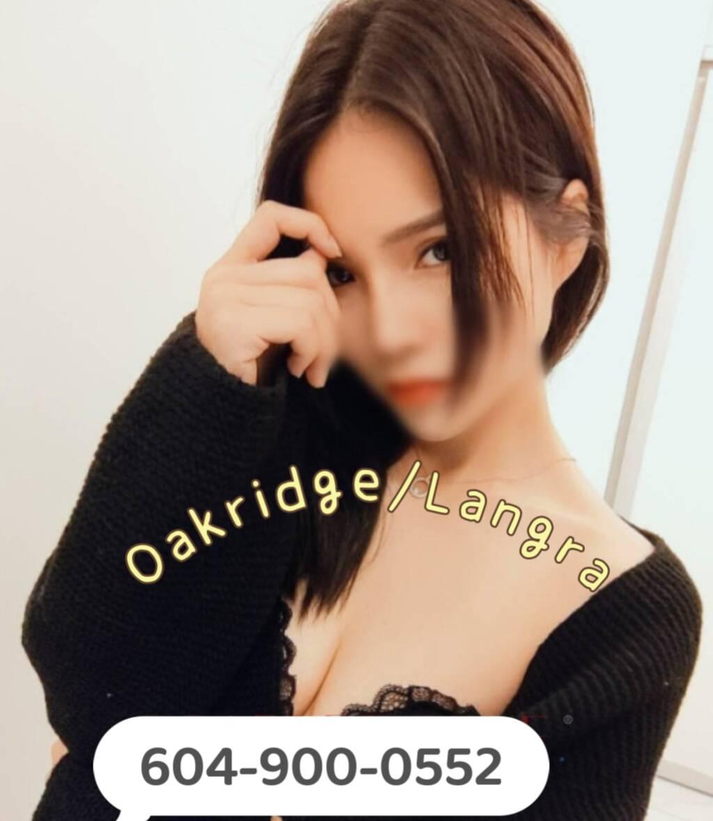 Chloe is Female Escorts. | Vancouver | British Columbia | Canada | scarletamour.com 