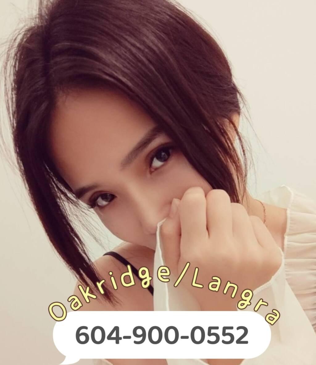 Chloe is Female Escorts. | Vancouver | British Columbia | Canada | scarletamour.com 