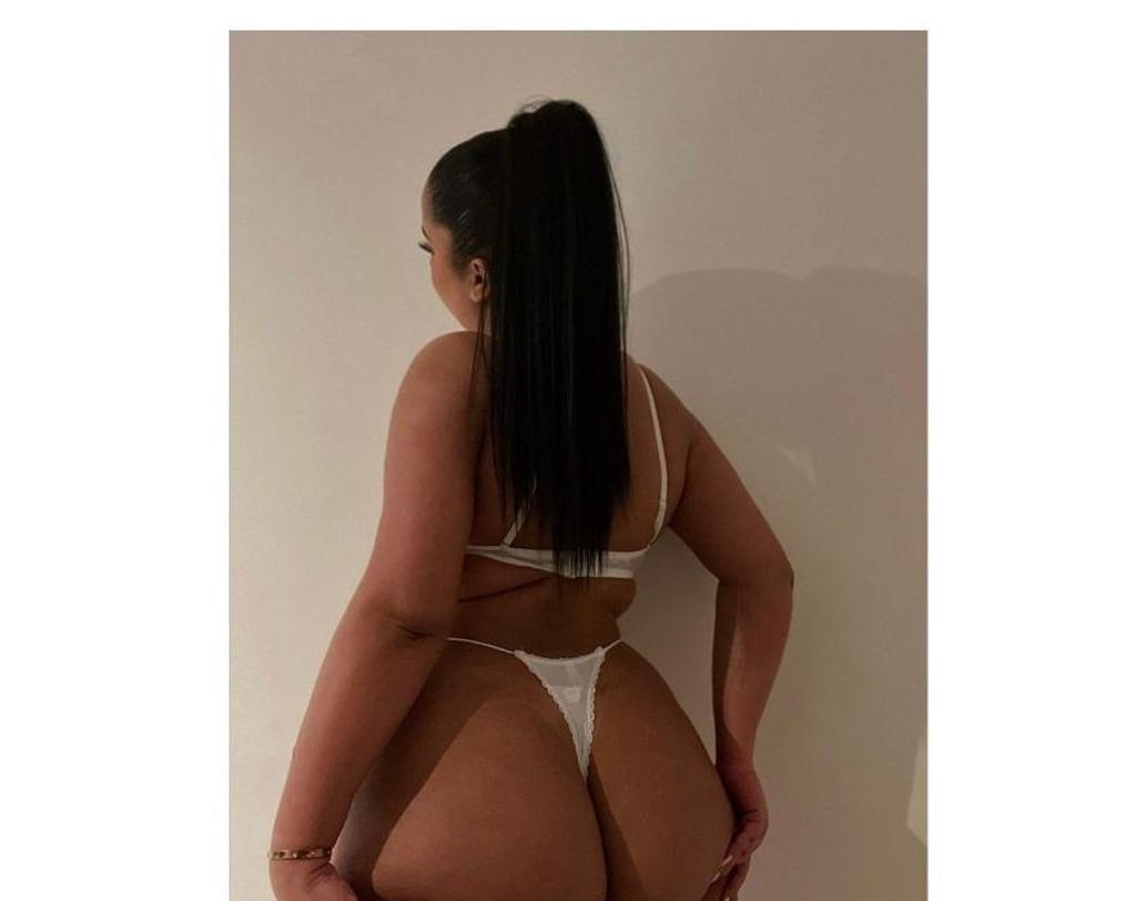  is Female Escorts. | London | United Kingdom | United Kingdom | scarletamour.com 