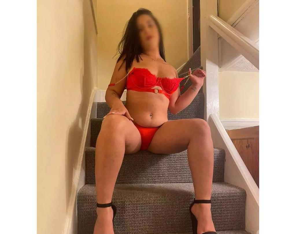  is Female Escorts. | Bath | United Kingdom | United Kingdom | scarletamour.com 