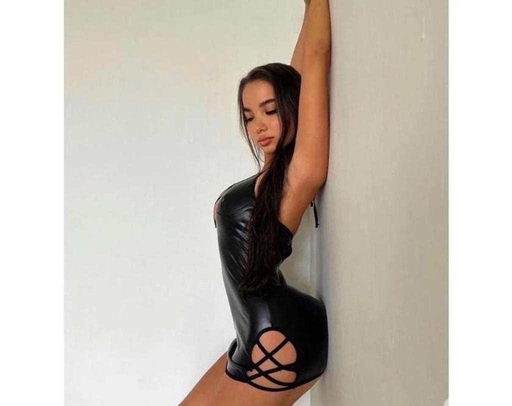  is Female Escorts. | East Midlands | United Kingdom | United Kingdom | scarletamour.com 