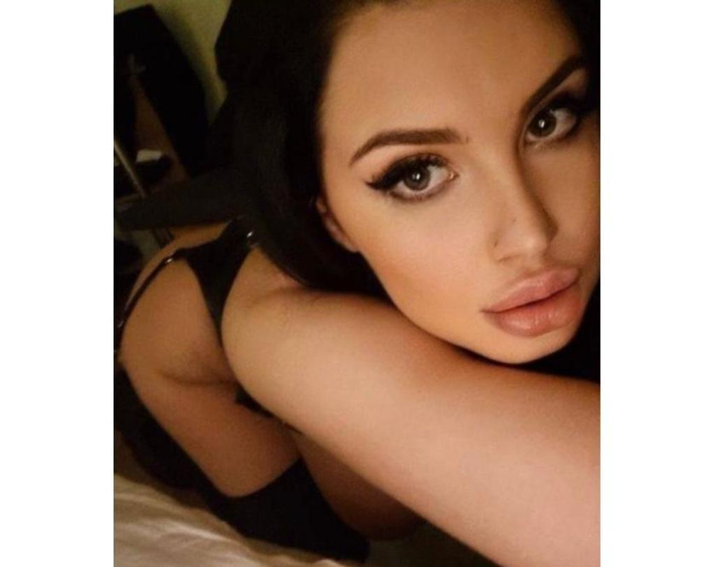  is Female Escorts. | Edinburgh | United Kingdom | United Kingdom | scarletamour.com 