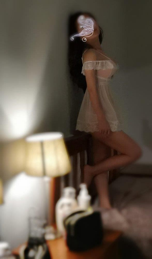 Flora is Female Escorts. | Canberra | Australia | Australia | scarletamour.com 