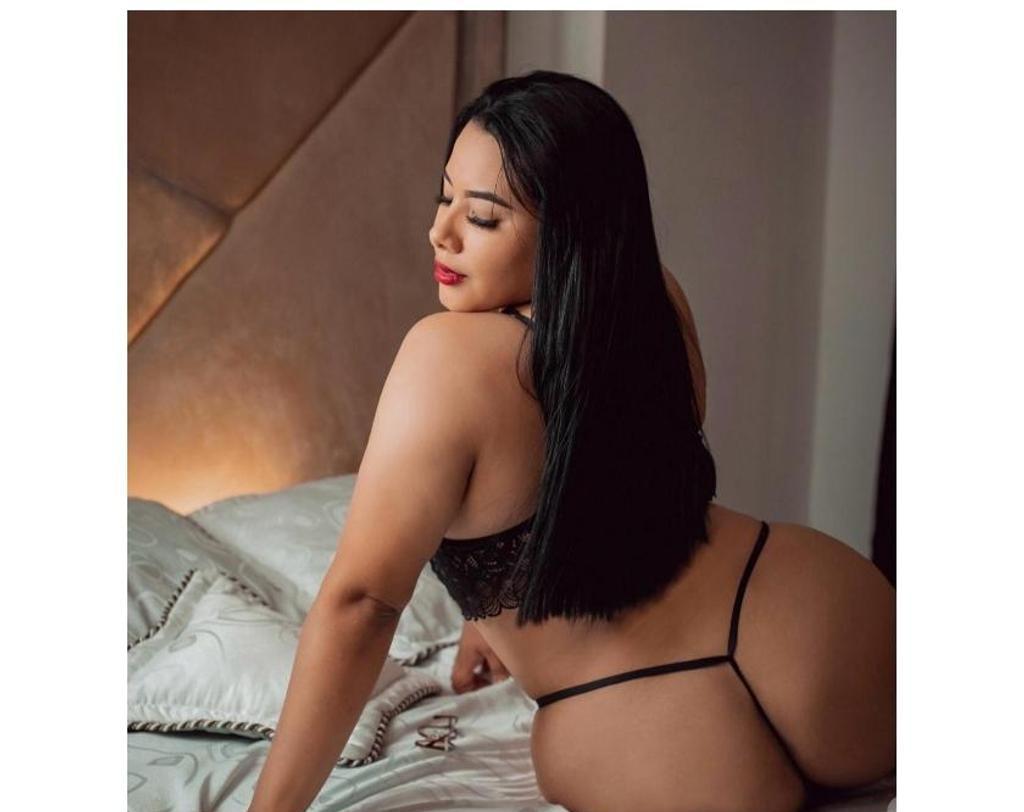  is Female Escorts. | London | United Kingdom | United Kingdom | scarletamour.com 