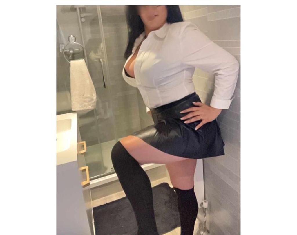  is Female Escorts. | Edinburgh | United Kingdom | United Kingdom | scarletamour.com 