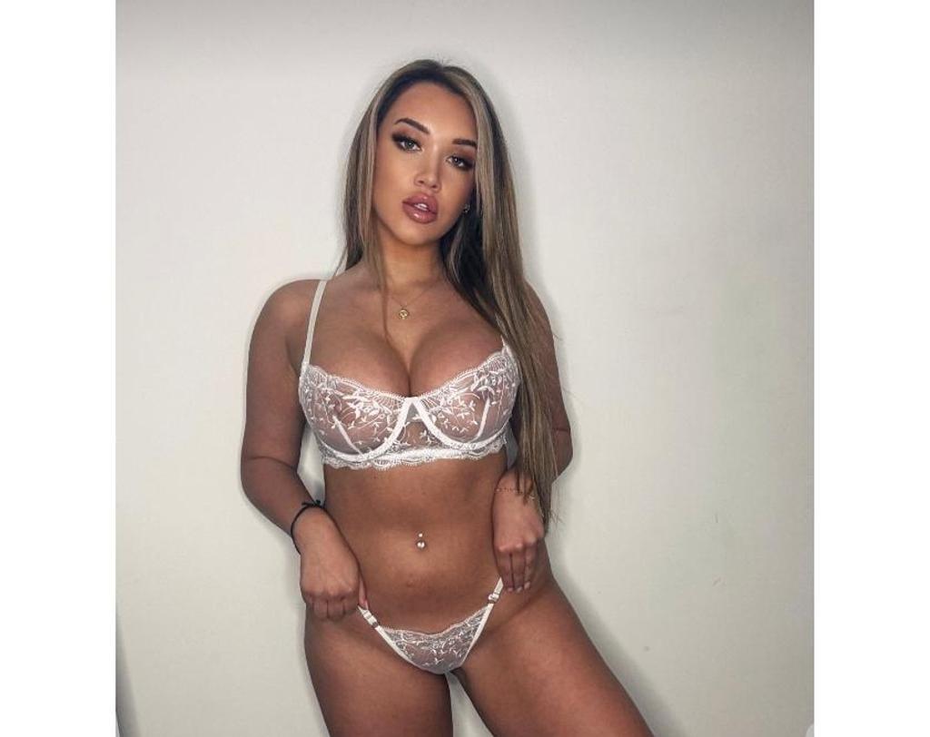  is Female Escorts. | Newcastle | United Kingdom | United Kingdom | scarletamour.com 